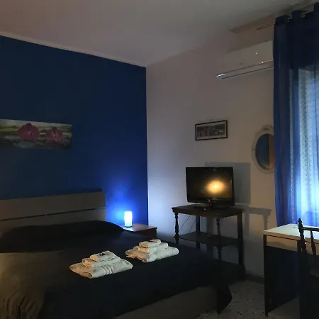 La Dimora Bed & Breakfast *