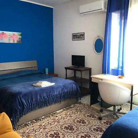 Bed & Breakfast La Dimora Naples